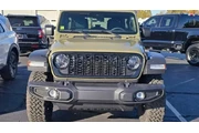Jeep Wrangler 2025 4x4 Sport thumbnail