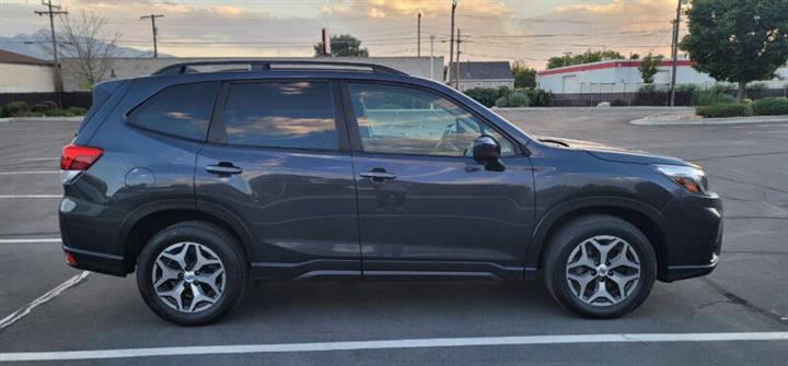 $20700 : 2019 Forester Premium image 10