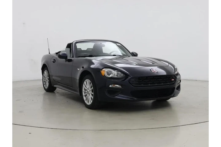 $17998 : FIAT 124 Spider 2019 Classic image 9