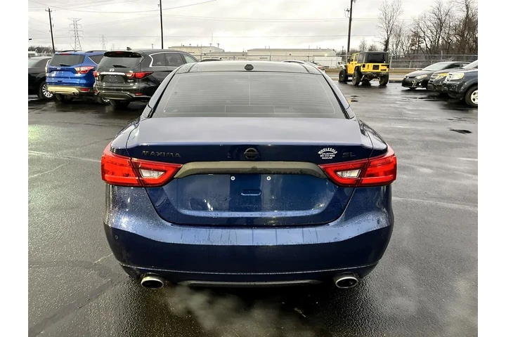 $14995 : 2017 Maxima 3.5 SL image 4