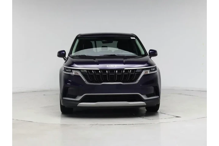 $30998 : Kia Carnival 2024 LX 4dr Min image 5