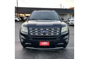 $17999 : 2017 Explorer XLT thumbnail