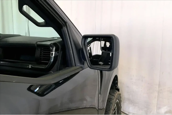 $28310 : Ford F-150 2022 4x4 XL 4dr S image 10