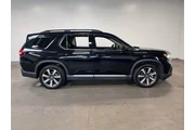 $39569 : Honda Pilot 2023 Touring 4dr thumbnail