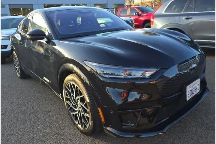 $30800 : Ford Mustang Mach-E 2022 AWD image 4