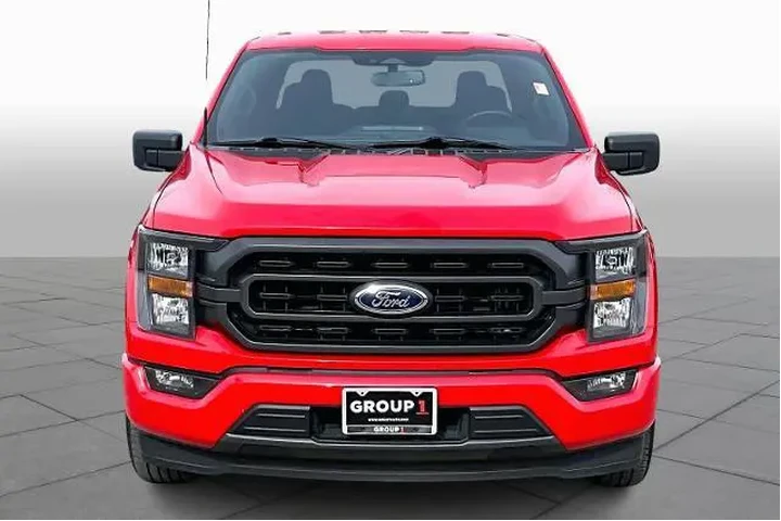 $39138 : Ford F-150 2023 4x2 XLT 4dr image 4