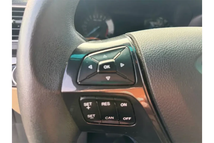 $12000 : Ford Explorer 2017 Base 4dr image 6