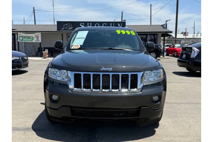 $9659 : 2011 Grand Cherokee Laredo image 3