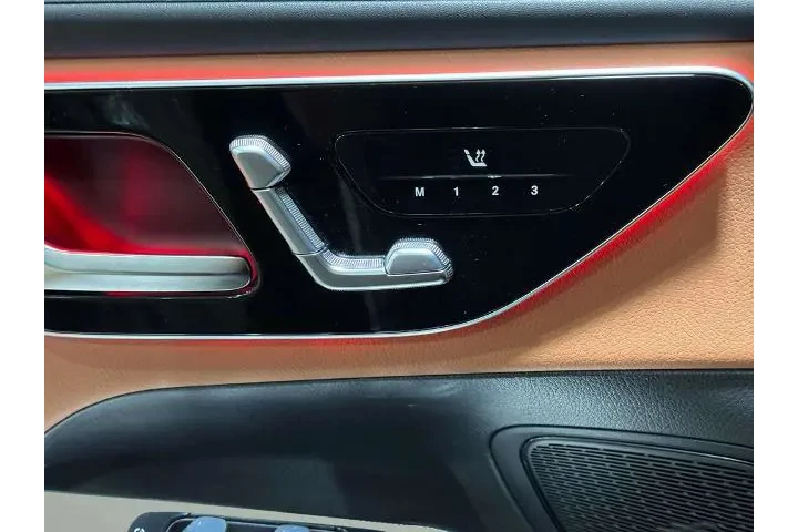 $38995 : Mercedes-Benz GLC 2024 AWD G image 9