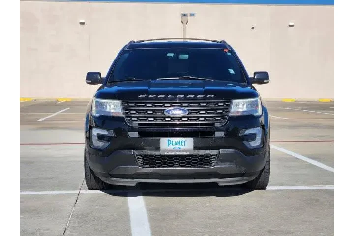 $12591 : Ford Explorer 2017 XLT 4dr S image 2