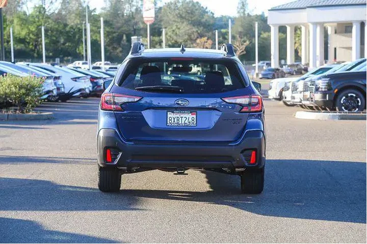 $29991 : Subaru Outback 2022 AWD Onyx image 4