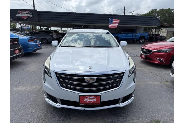 $15900 : 2019 XTS Luxury image 4