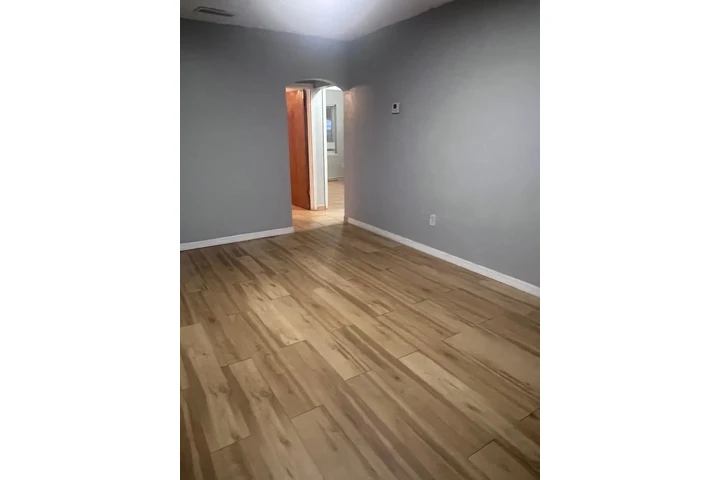 $2300 : Apartamento en renta image 7