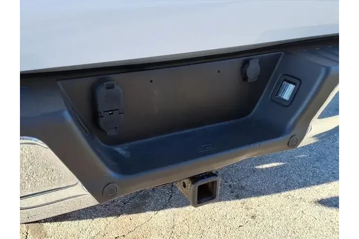 $23374 : Ford F-150 2017 4x4 Lariat 4 image 4