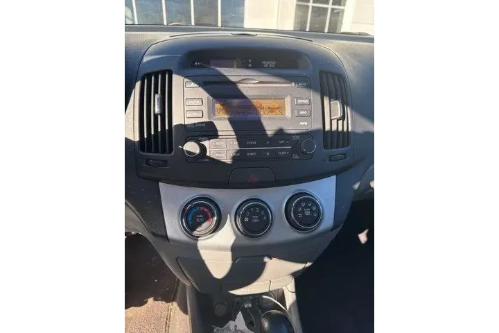 $4980 : Hyundai ELANTRA 2009 GLS 4dr image 8