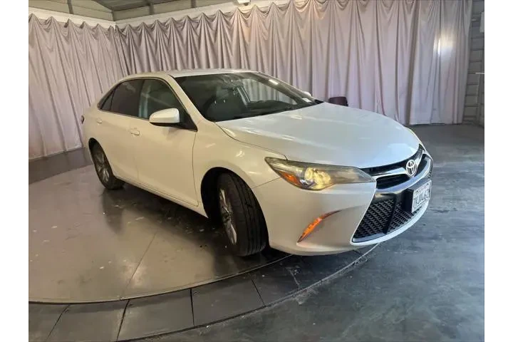 $16499 : Toyota Camry 2017 SE 4dr Sed image 3