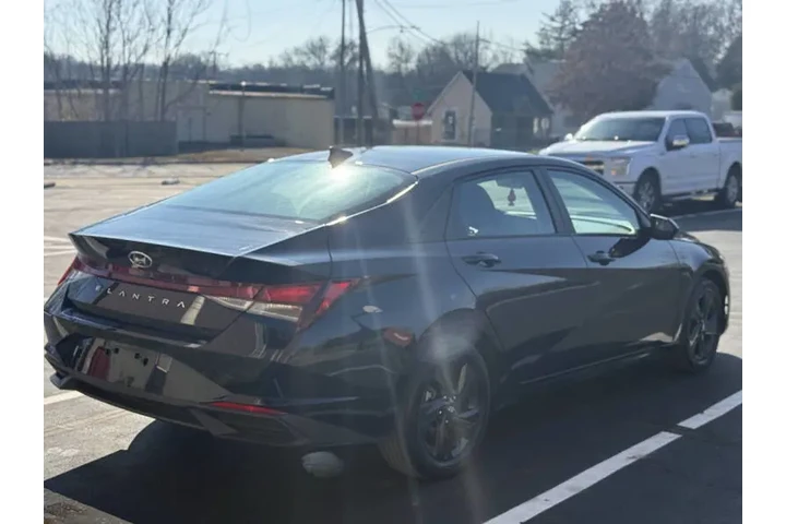 $11999 : 2021 Elantra SEL image 6