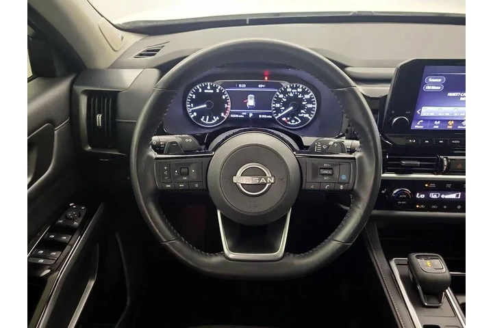 $32998 : Nissan Pathfinder 2023 AWD S image 10