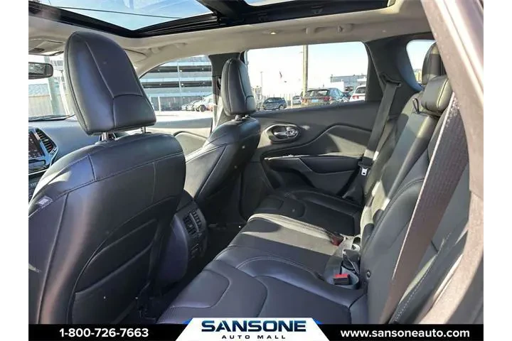 $17959 : Jeep Cherokee 2019 4x4 Limit image 9