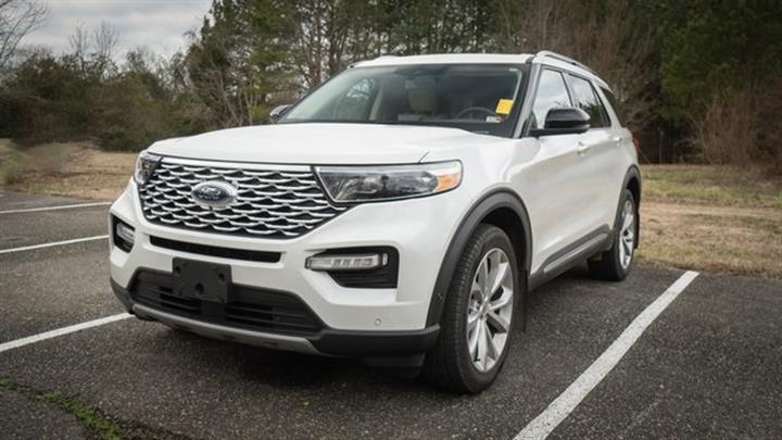$46971 : PRE-OWNED 2022 FORD EXPLORER image 4