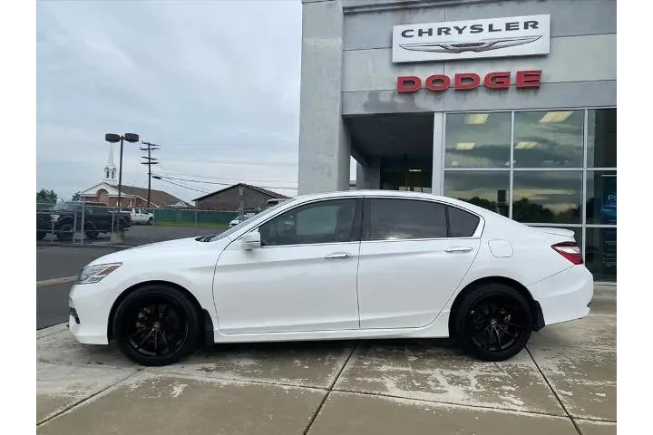 $20988 : Honda Accord 2016 Touring 4d image 3