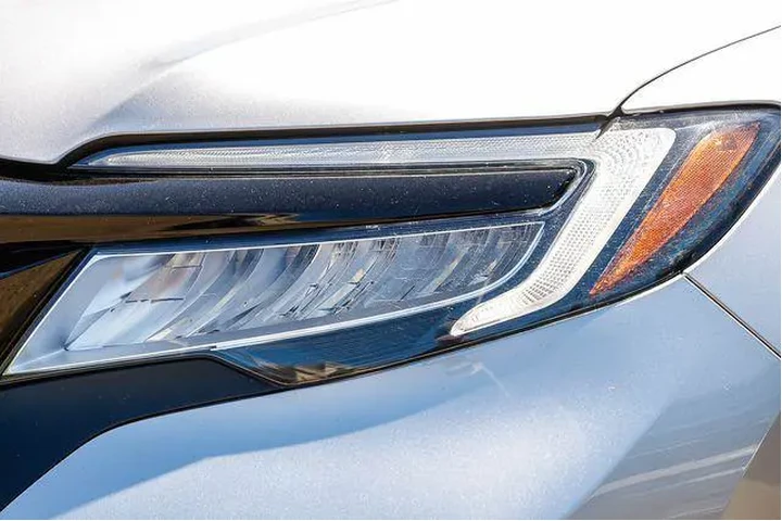 $27483 : Honda Passport 2021 AWD Tour image 8