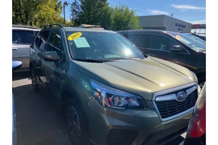 $20500 : 2019 Forester Premium image 4