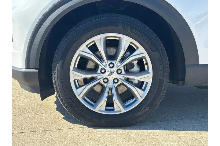 $29499 : Ford Explorer 2023 AWD Limit image 10