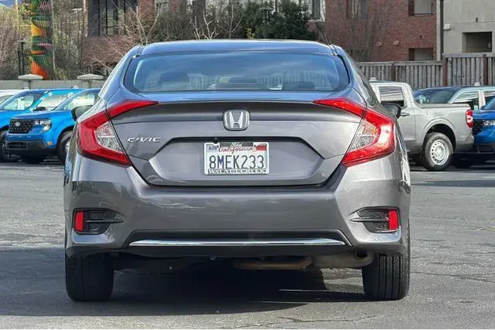 $16995 : Honda Civic 2019 LX 4dr Seda image 5