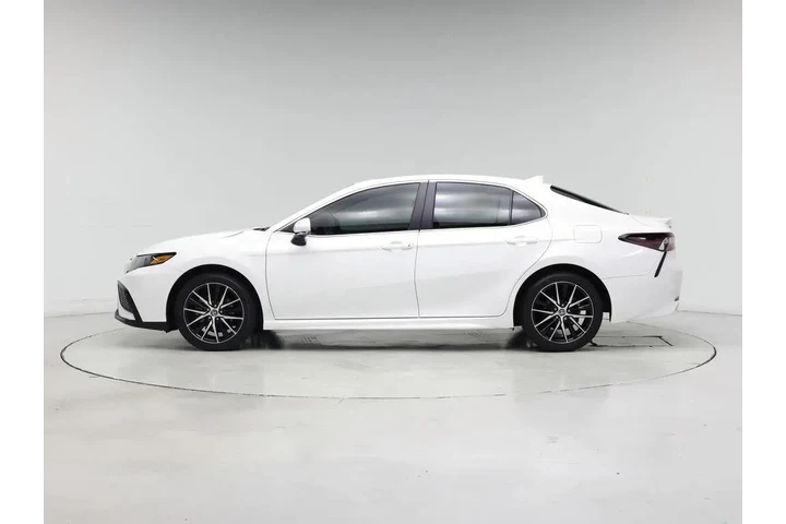 $24998 : Toyota Camry 2024 SE 4dr Sed image 3