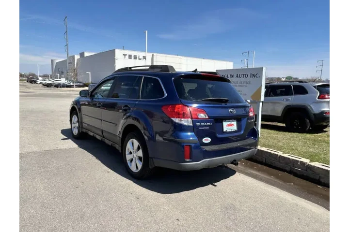 $8490 : 2011 Outback 2.5i Limited image 4