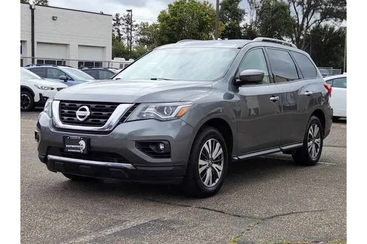 $16472 : 2020 Pathfinder SL image 7