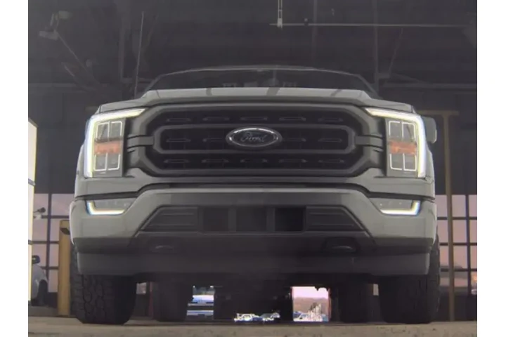 $37399 : Ford F-150 2023 4x4 XL 4dr S image 4