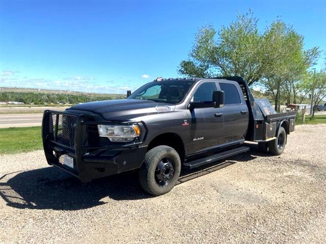 $48995 : 2022 RAM 3500 image 1