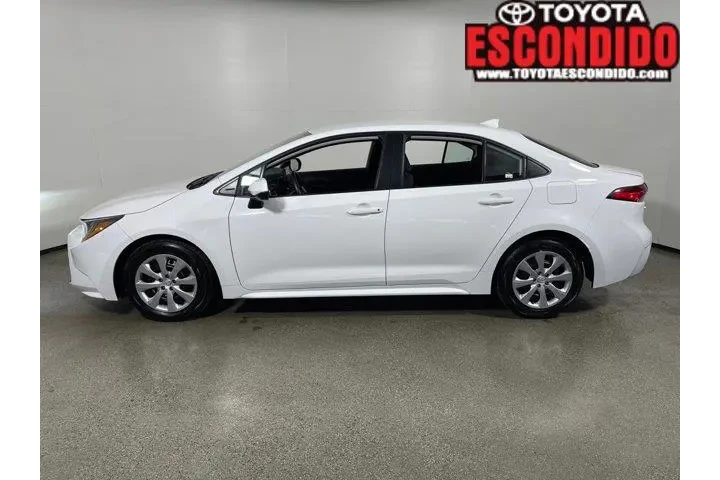 $22987 : Toyota Corolla 2024 LE 4dr S image 6