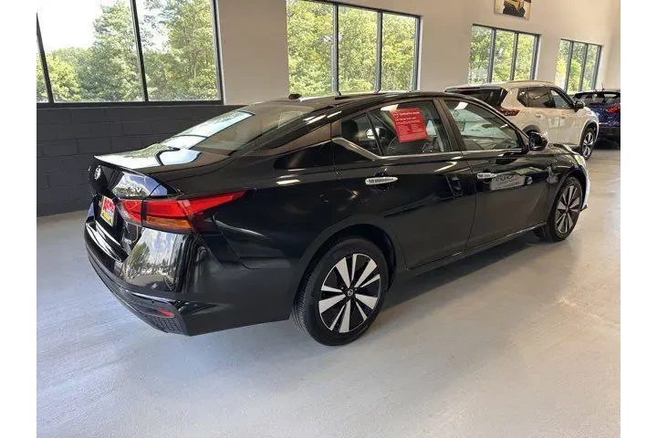 $18295 : Nissan Altima 2021 AWD 2.5 S image 6