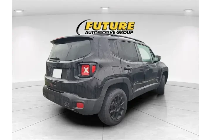 $19997 : Jeep Renegade 2020 4x4 Latit image 3