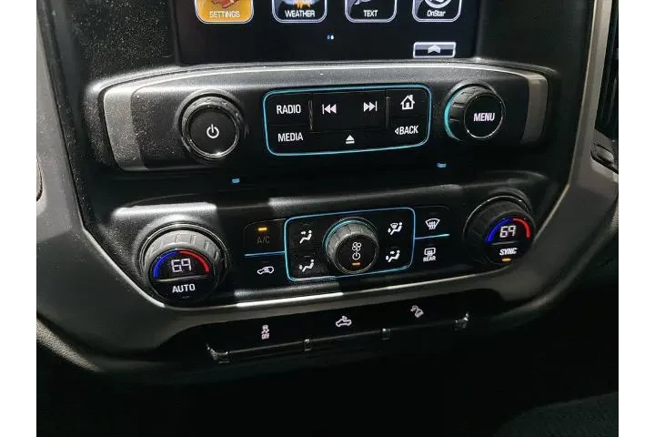 $22605 : GMC Sierra 1500 2018 4x4 SLE image 9