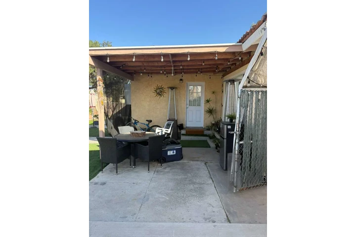 $900 : Rento Cuarto en Chula Vista image 2