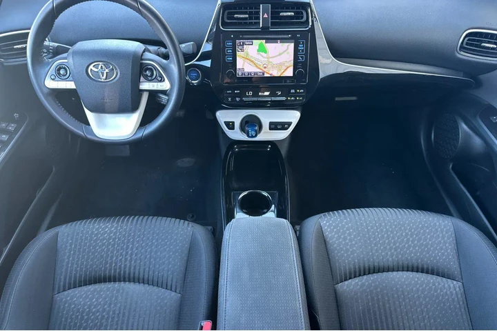 $18000 : Toyota Prius Prime 2018 Plus image 6