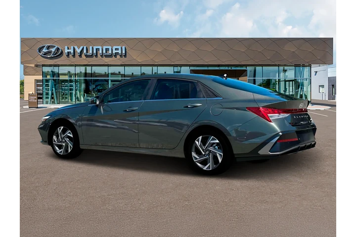 $27872 : Hyundai ELANTRA 2025 Limited image 4