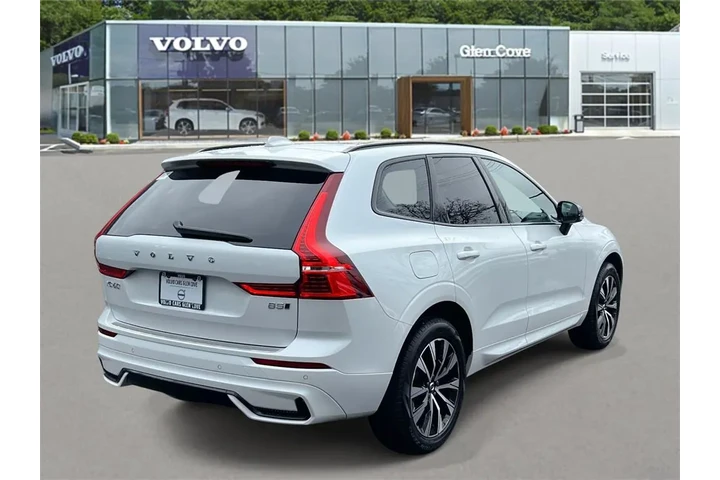 $34000 : Volvo XC60 2024 AWD B5 Core image 5
