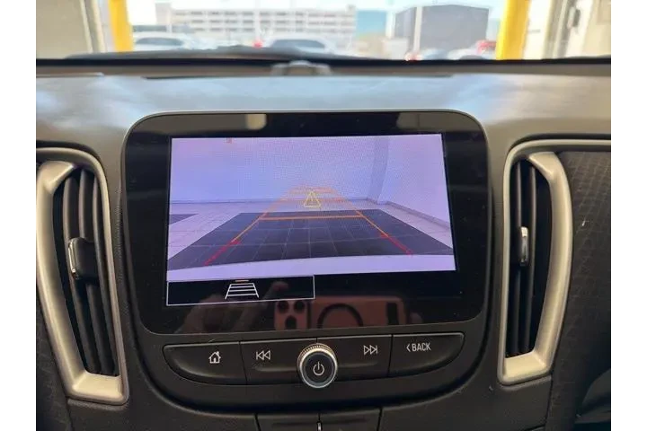 $19315 : Chevrolet Malibu 2024 LT 4dr image 10