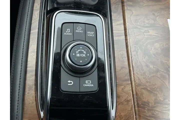 $30398 : Nissan Armada 2023 4x2 SL 4d image 10