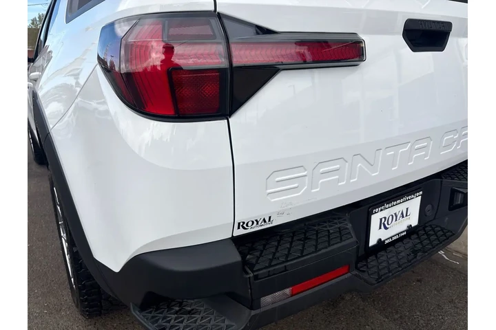 $30995 : 2022 Santa Cruz SEL Premium image 8