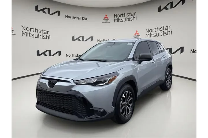 $27990 : Toyota Corolla Cross Hybrid image 1
