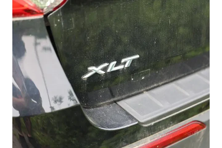 $33923 : Ford Explorer 2023 AWD XLT 4 image 4