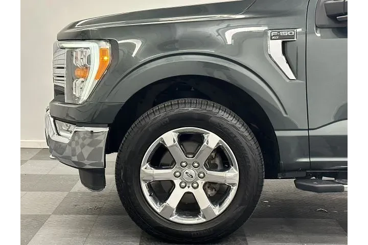 $33000 : Ford F-150 2021 4x4 XLT 4dr image 4