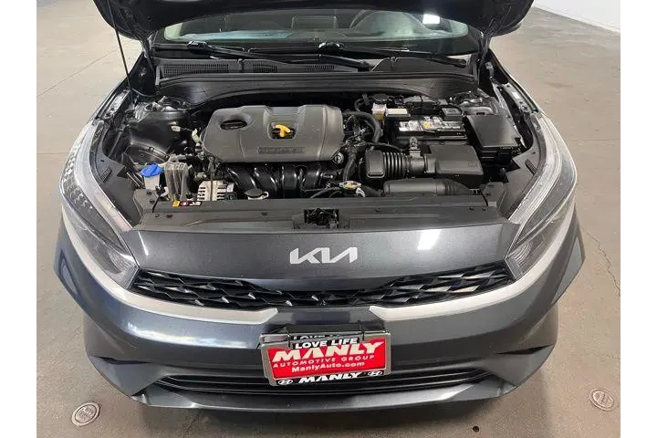 $15567 : Kia Forte 2023 image 9