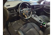 $34688 : Porsche Macan 2020 AWD 4dr S thumbnail